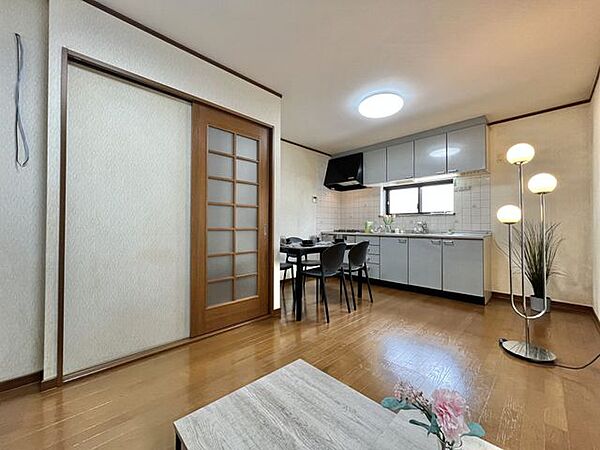 物件から受けた印象や、周辺の生活環境への疑問まで、気になることを何でも話してみてください。暮らしのイメージを一緒に整理していきましょう