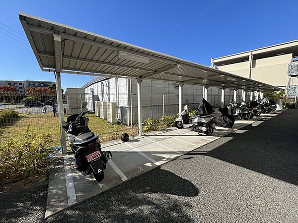住まい探しで後悔しないためのポイントをスタッフがお伝えします。検討中の方もそうでない方も、まずは一度お話を聞かせてください