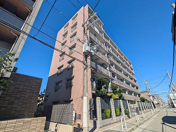 「いつかは」と思っていた住まい探しも、具体的に動き出すと意外とスムーズに進むものです。まずは気軽にご相談いただけます