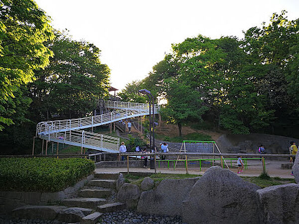 清水坂公園　約250ｍ