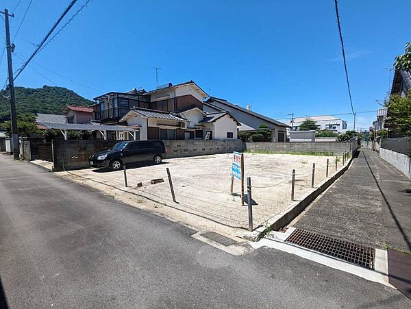 現地南東側から撮影