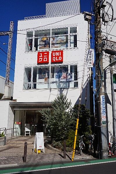 複合モール「ユニクロ中延駅前店まで1148m」