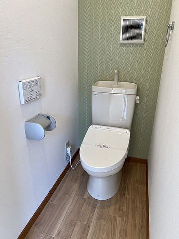 2階にもトイレあり。