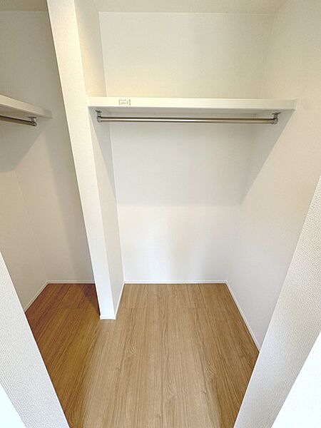 ウォークインクローゼット ※同社施工例となります。