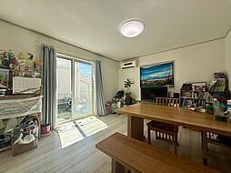 半田市中島町　中古戸建 4LDKのリビング/ダイニング