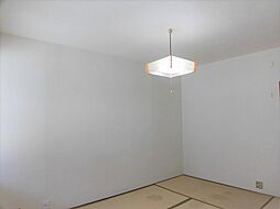 西津田ハイツB棟 205 2階1Kの室内