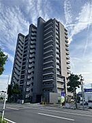 松江駅より徒歩11分 15階 築1年10ヶ月の賃貸物件