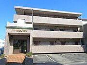 松江駅より徒歩26分 築25年7ヶ月 3階建の賃貸物件