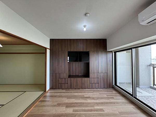 TVボード付き