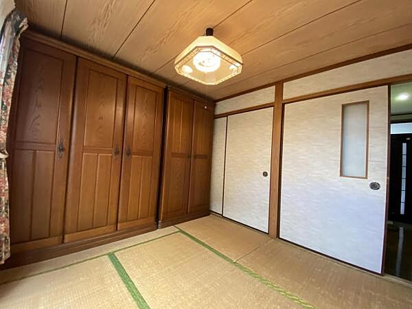 1階6帖和室（別角度写真）