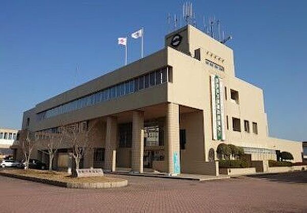 役所 倉敷市真備支所まで車で7分 2605m