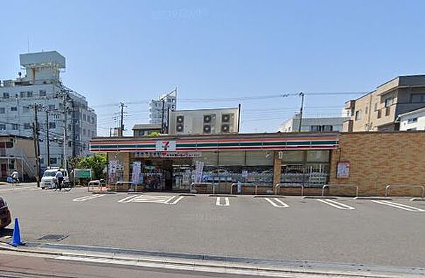 セブンイレブン 戸田喜沢1丁目店（207m）