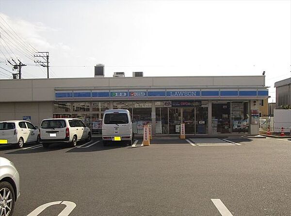 ローソン中川馬手町一丁目店　「あなたのマチが、どこでも、カフェになる。でおなじみマチカフェ。お好きなドリンクを探してみてはいかがですか？ 390m