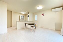 海部郡大治町西條苅屋橋:リビング