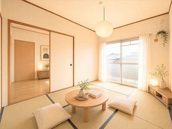 柔らかであたたかな感触の畳はほどよく湿気を吸ってくれるので、直接肌に触れても快適です。お昼寝の場所にも最適です。