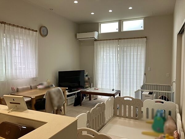 天井高約3mのLD