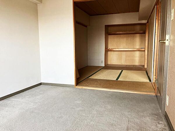 洋室約5.7帖