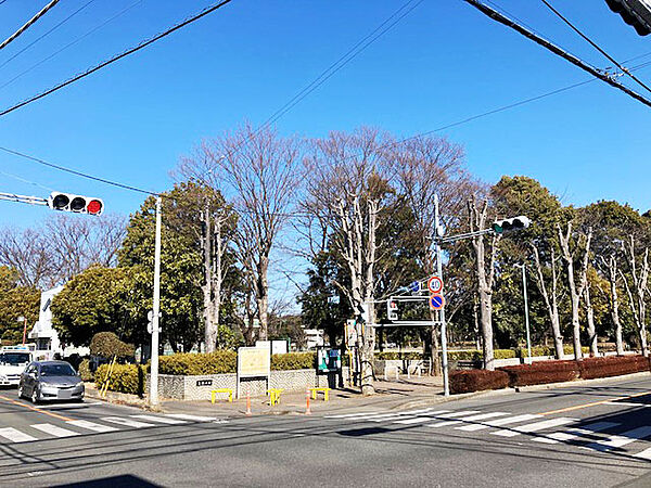 笠幡公園　約120ｍ