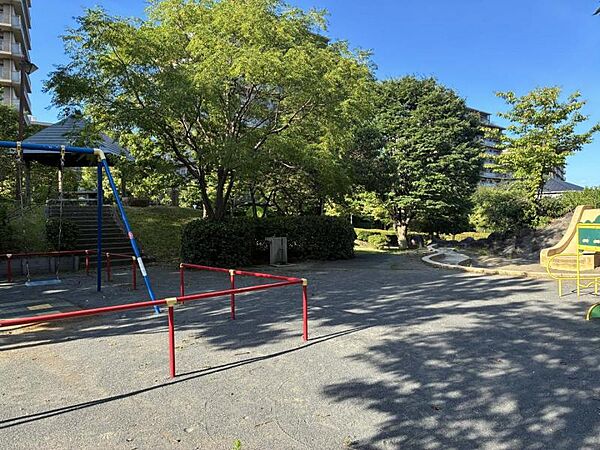 奈良三丁目熊谷公園　約80ｍ