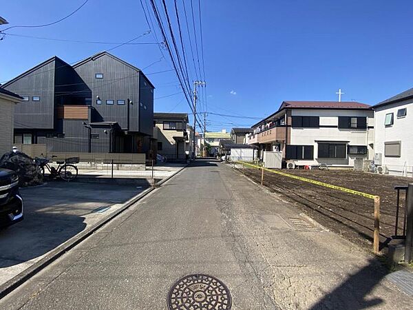 前面道路からの視界です