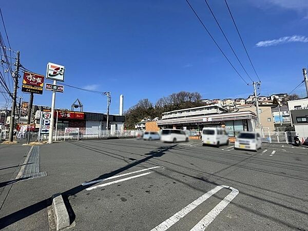 セブンイレブン横浜旭区川島町店
