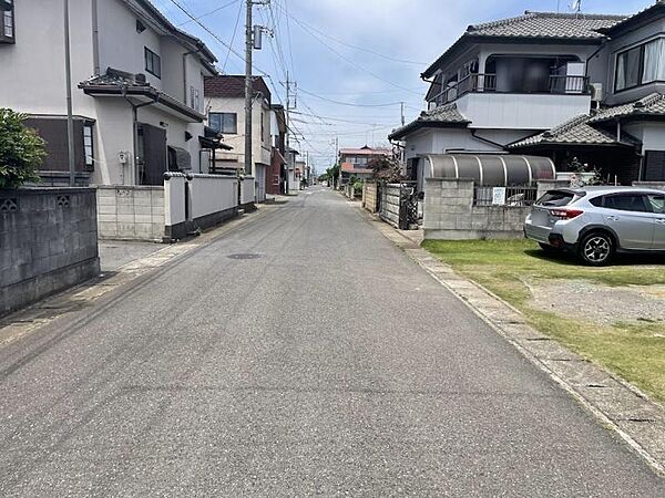前面道路　幅員6.0m　南西側