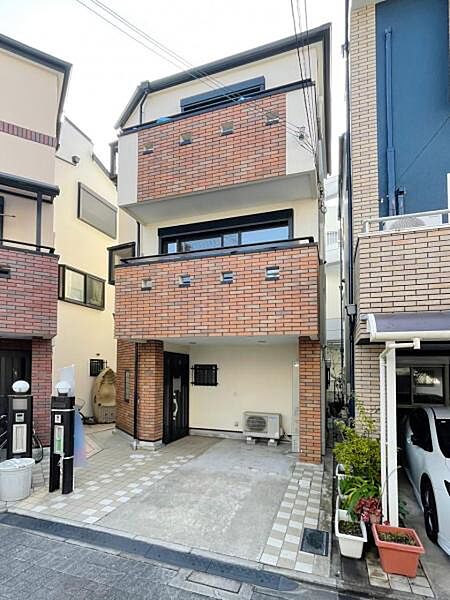 外観：327002179081