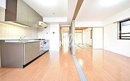 カスタリア新宿七丁目 402 4階2DKのリビング/ダイニング