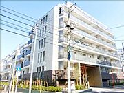 新宿御苑前駅より徒歩8分 2階 築7年11ヶ月の賃貸物件