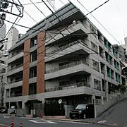 南新宿駅より徒歩5分 4階 築27年3ヶ月の賃貸物件