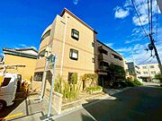 城北公園通駅より徒歩8分 築21年3ヶ月 3階建の賃貸物件