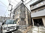 放出駅より徒歩12分 築1年4ヶ月 3階建の賃貸物件