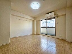 プレアデス東中本 5階1Kのリビング/ダイニング