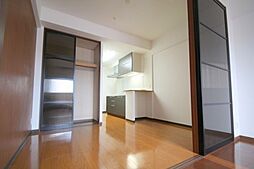 コンソラーレ東野田 8階1LDKのリビング/ダイニング