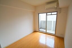 エスリード京橋3番館 7階1Kのリビング/ダイニング