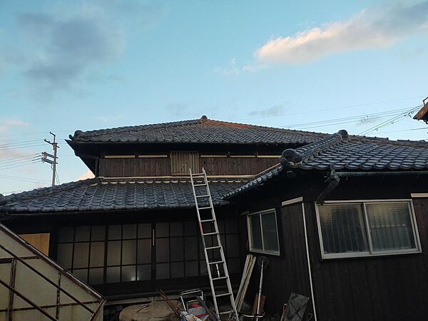 南側からです。
