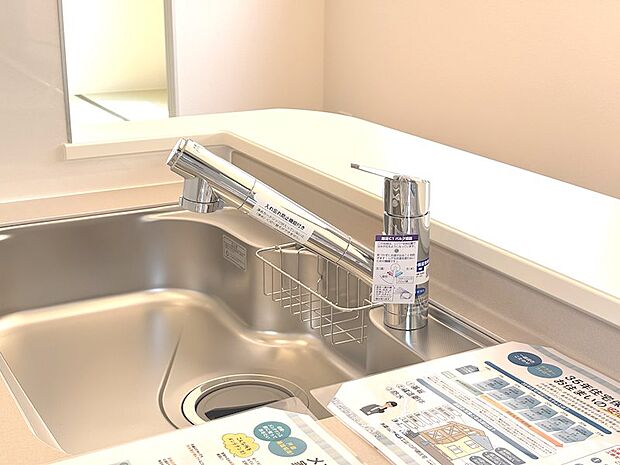 浄水器内蔵型水栓