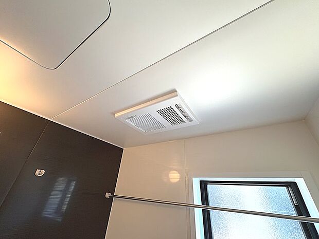 浴室暖房換気乾燥機