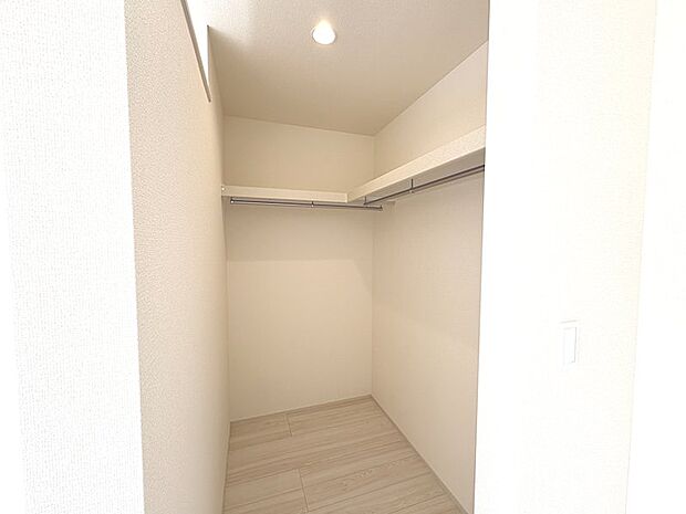 ウォークインクローゼット