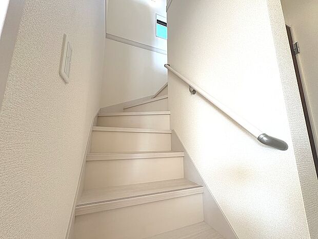 手すり付き階段