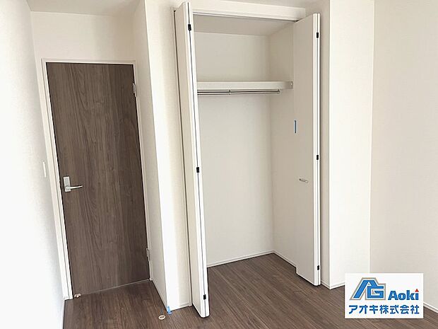 各居室、クローゼット充実