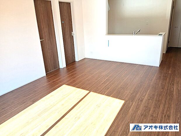 16.5帖のリビングがご家族の団欒を彩ります♪