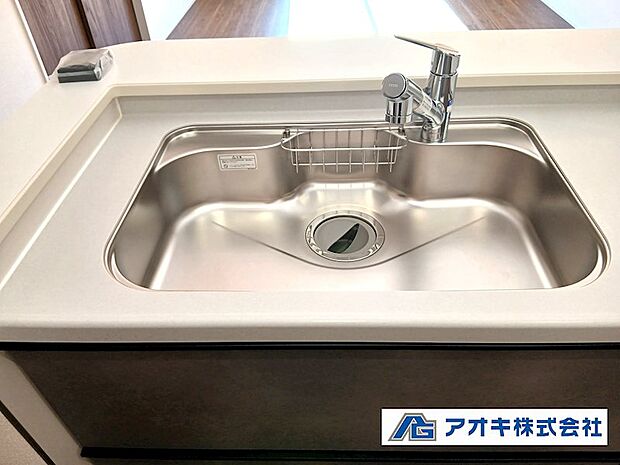 カートリッジ式浄水機能内蔵水栓。