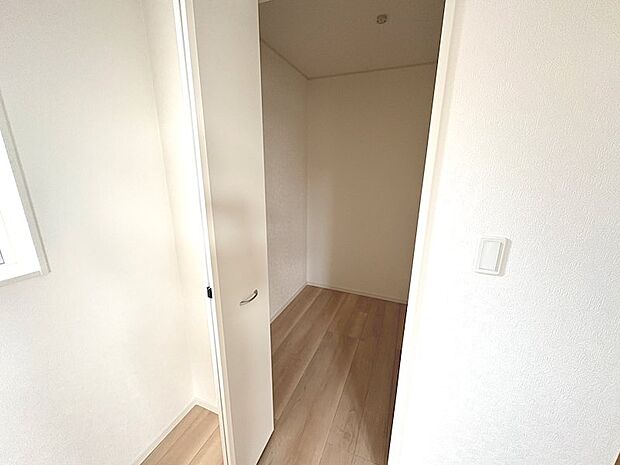 ウォークインクローゼット