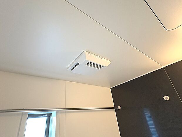 浴室暖房換気乾燥機