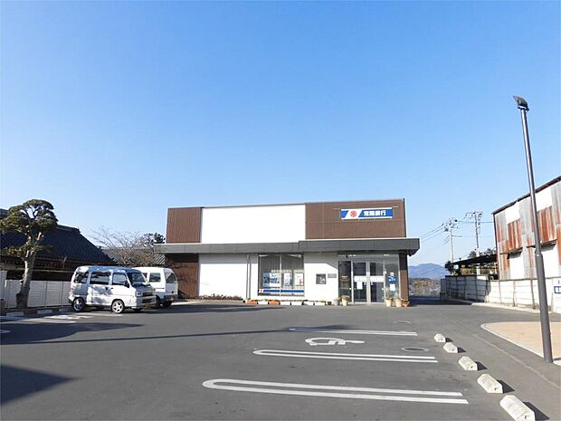 常陽銀行石岡東支店（611m）