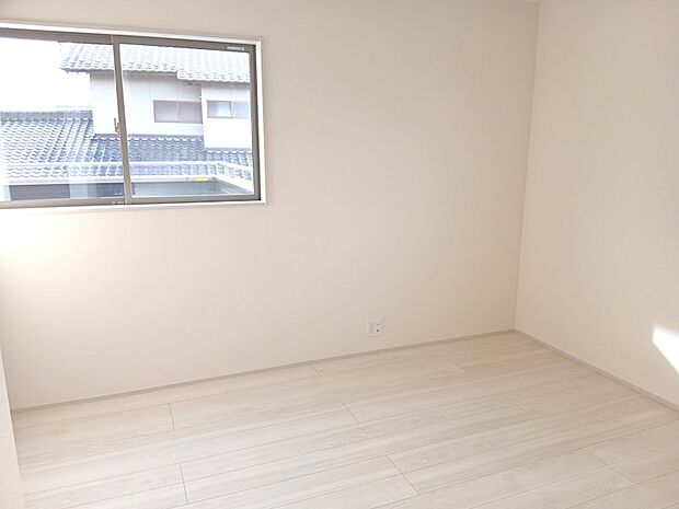 お子様部屋は各6帖のスペースを確保しております♪