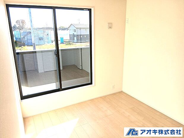 ●同間取写真 お子様が巣立った後の事も考え5.25帖のコンパクトな部屋が主流になってきました。