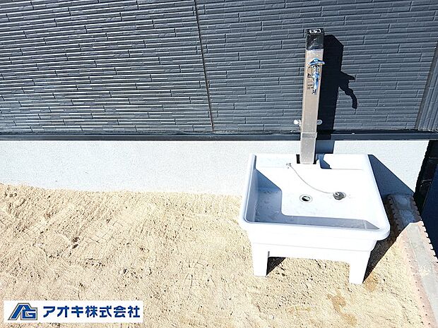 ●同間取写真 外水栓 洗車も楽々♪