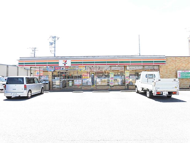 セブンイレブン 友部八雲店(527m)